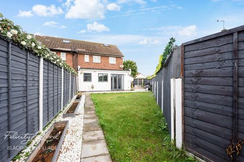 180 Dursley Road, London, SE3 8PH