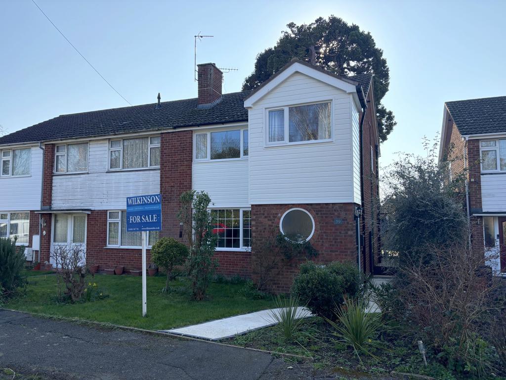 3 Bedroom Extended Semi Detached House for Sale