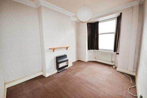 4 bedroom terraced house for sale, Dulverton Road, Leicester, Leicestershire, LE3 0SA