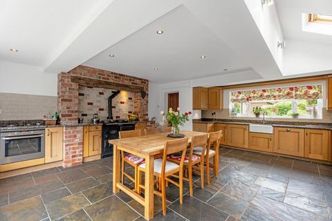 undefined, Droitwich Road Hanbury Bromsgrove, Worcestershire, B60 4DD