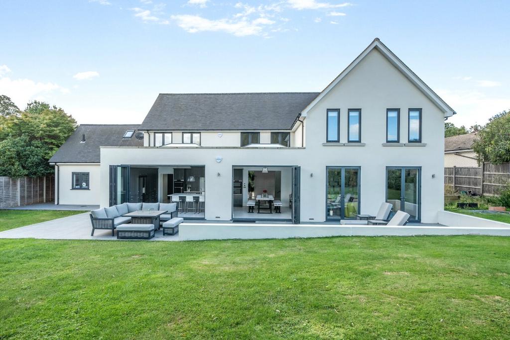 Rear Aspect/Garden