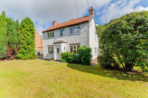4 bedroom detached house for sale, Hull Road, Selby YO8