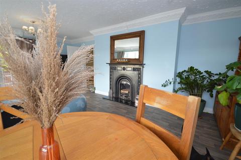 undefined, Great North Road, Knottingley
