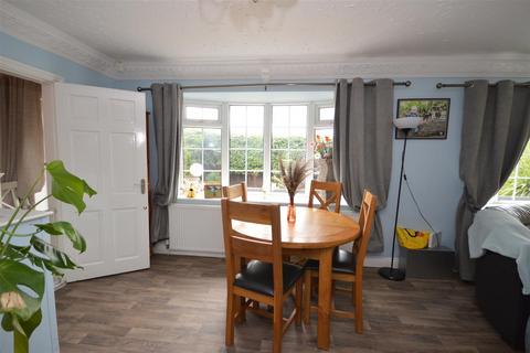 undefined, Great North Road, Knottingley