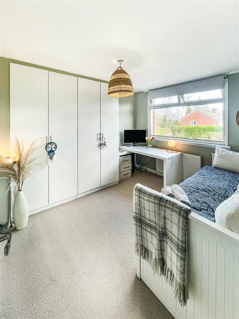 2nd-bed1.jpg
