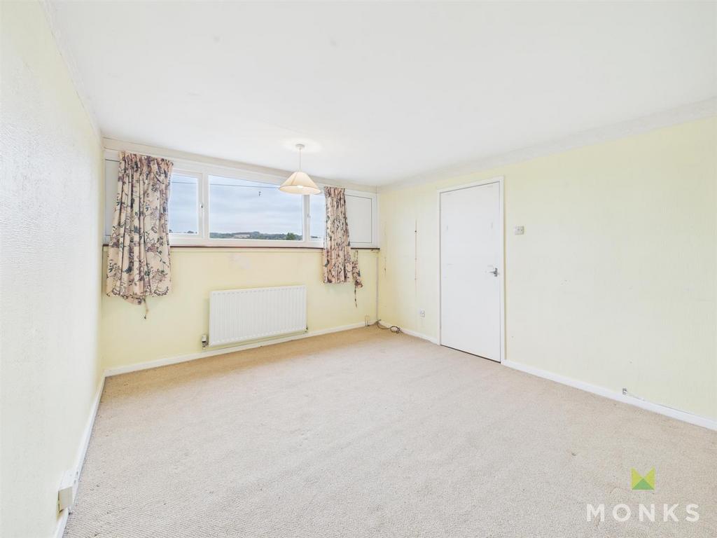 CAM01420 G0-PR0740-STILL017.jpg