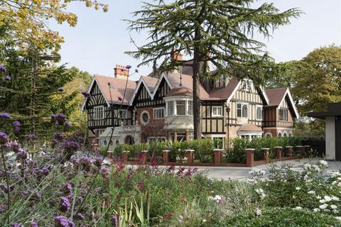 3 bedroom apartment to rent, BUXMEAD, KENWOOD, N2