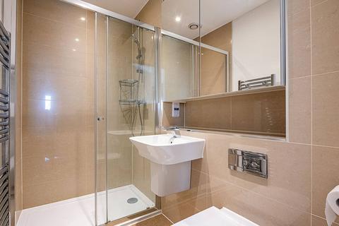 2 bedroom flat for sale, Myrtle Court, Brentford, TW8