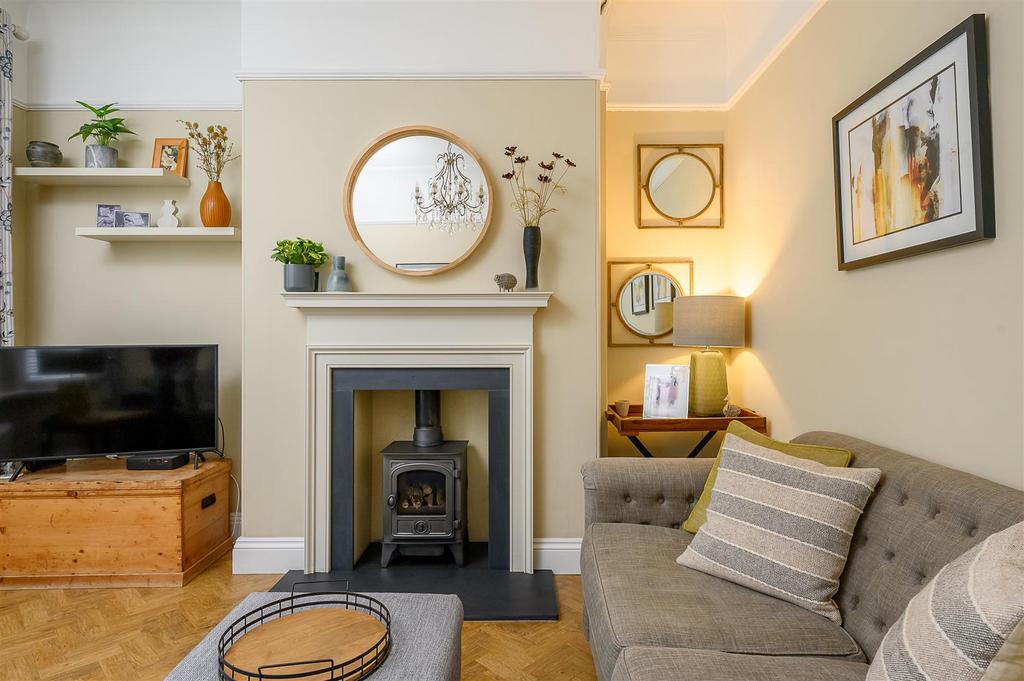 Living room 2
