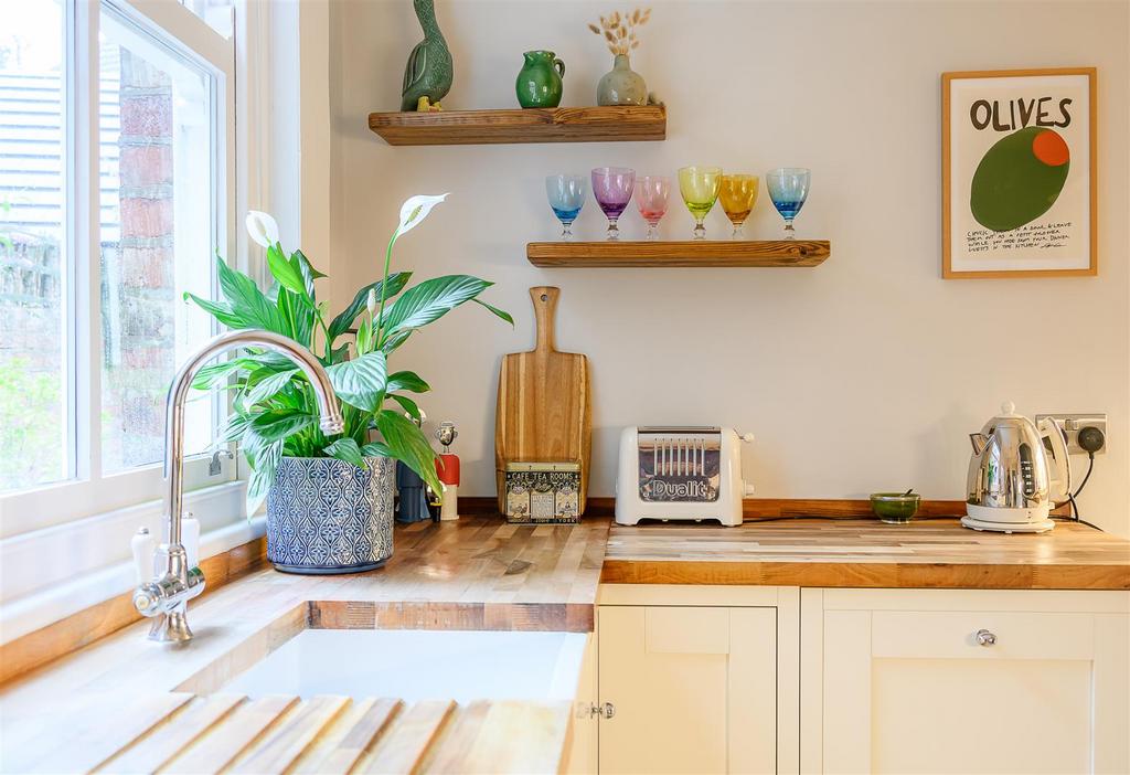 Kitchen 3