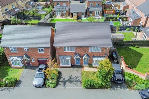 3 bedroom semi-detached house for sale, Nixon Phillips Drive, Hindley Green, WN2