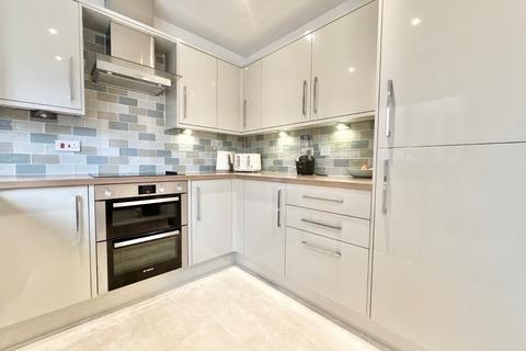 2 bedroom bungalow for sale, Helmsdale Close, Bury BL0