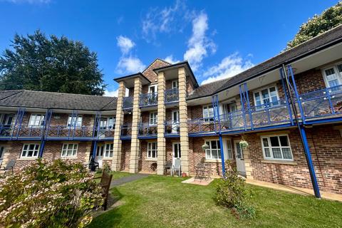 undefined, 2 Bed First Floor Flat, Avenue Court, Westgate, Bridlington, YO16 4QG