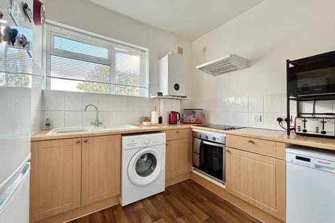 2 bedroom flat for sale, Western Road, Bexhill-on-Sea, TN40