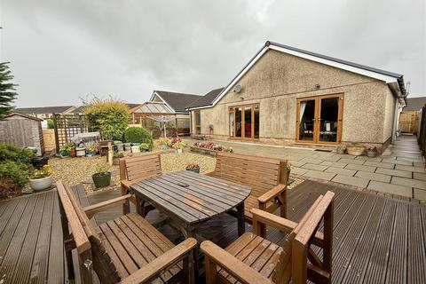 3 bedroom bungalow for sale, Waungoch, Upper Tumble, Llanelli