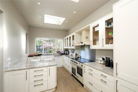 6 bedroom semi-detached house for sale, Chatsworth Gardens, London, W3