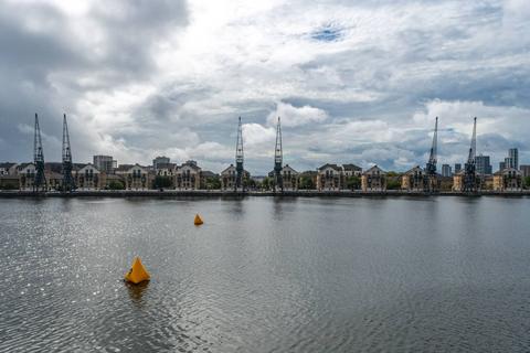 1 bedroom flat for sale, Western Gateway, Royal Docks, London, E16