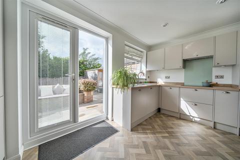 3 bedroom detached bungalow for sale, Foads Hill, Cliffsend, Ramsgate