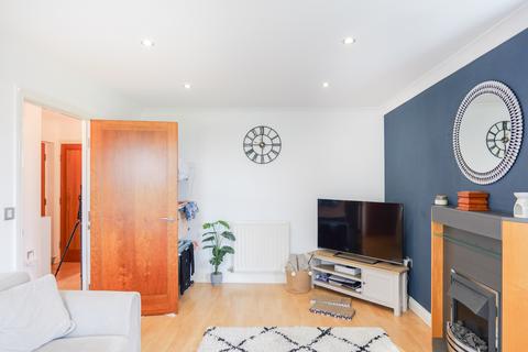 2 bedroom flat for sale, Weavers Court, Buckshaw Village PR7