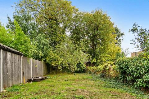 undefined, Baldry Gardens, SW16