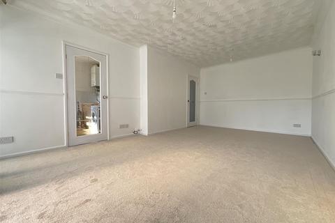 undefined, Byward Drive, Scarborough, YO12