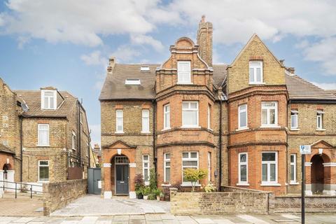 Newburgh Road, London W3