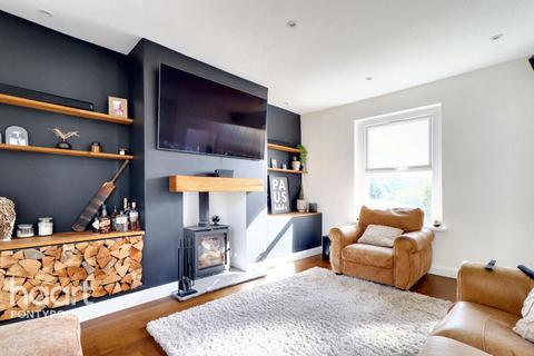 2 bedroom semi-detached house for sale, Chapel Road, Pontypool