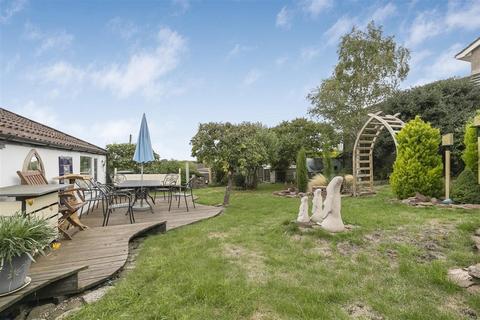 undefined, Woodend Road, Frampton Cotterell BS36