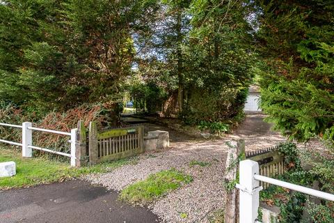 undefined, Lambley Lane, Burton Joyce, Nottingham