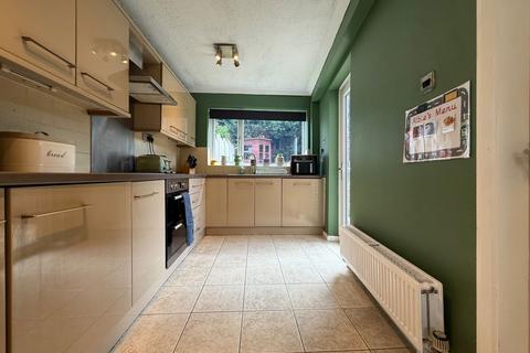 3 bedroom semi-detached house for sale, Teasdale Way, Stourbridge DY9