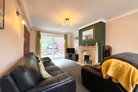 3 bedroom semi-detached house for sale, Teasdale Way, Stourbridge DY9