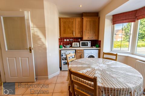 17 Bevercotes Close, Newark, NG24 4JT