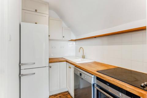 2 bedroom apartment for sale, Greencroft Gardens, South Hampstead