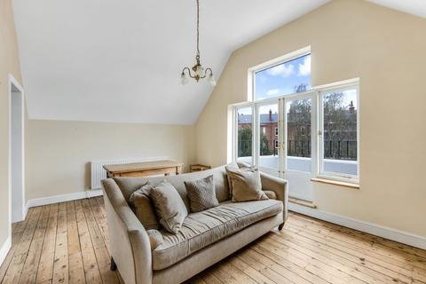 2 bedroom apartment for sale, Greencroft Gardens, South Hampstead, NW6