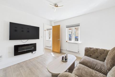 undefined, Moat Lane, Towcester, NN12
