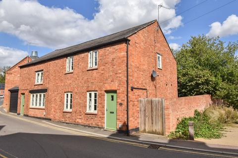 undefined, Moat Lane, Towcester, NN12