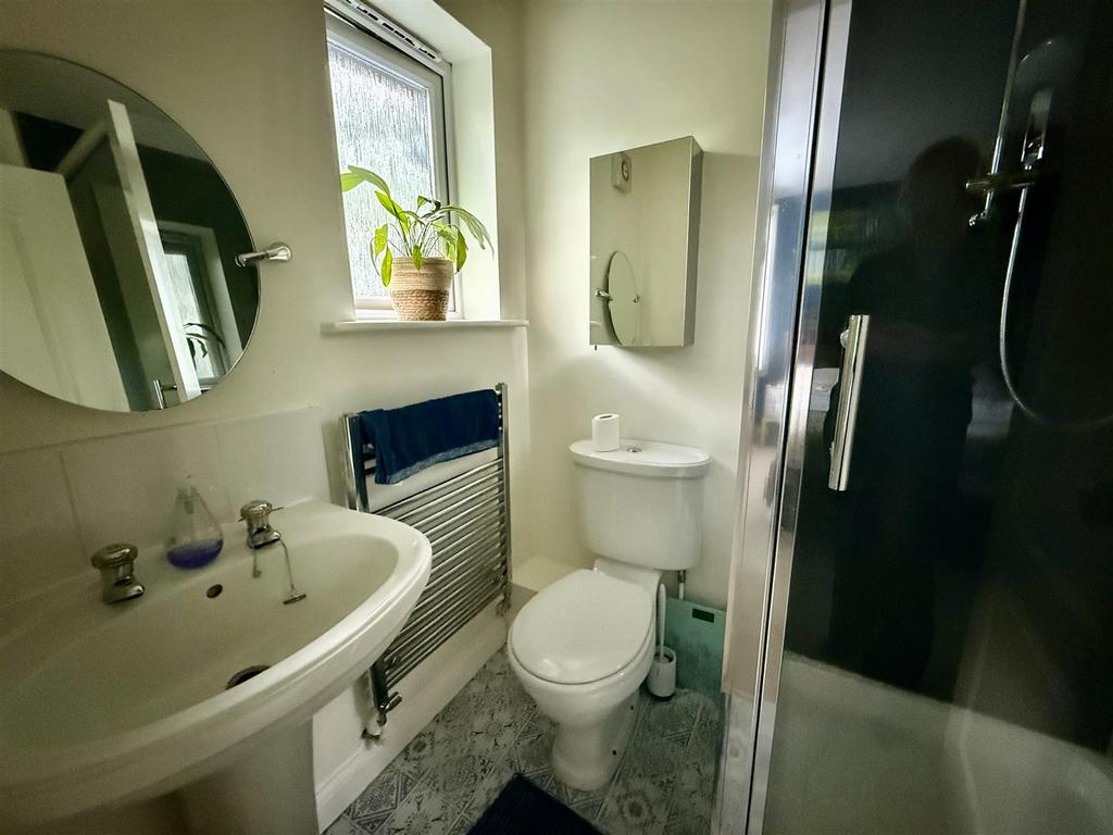 Ensuite