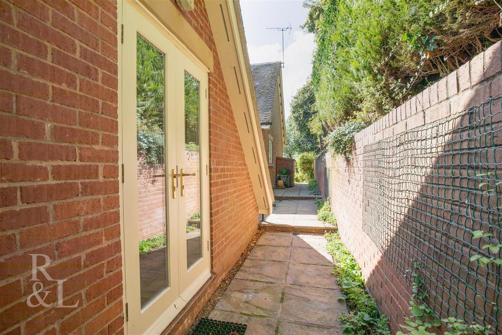 1 Churchside Walk (26).jpg