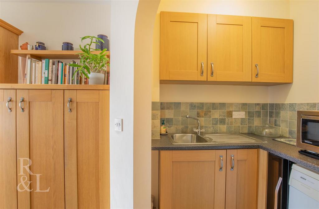 1 Churchside Walk (3).jpg