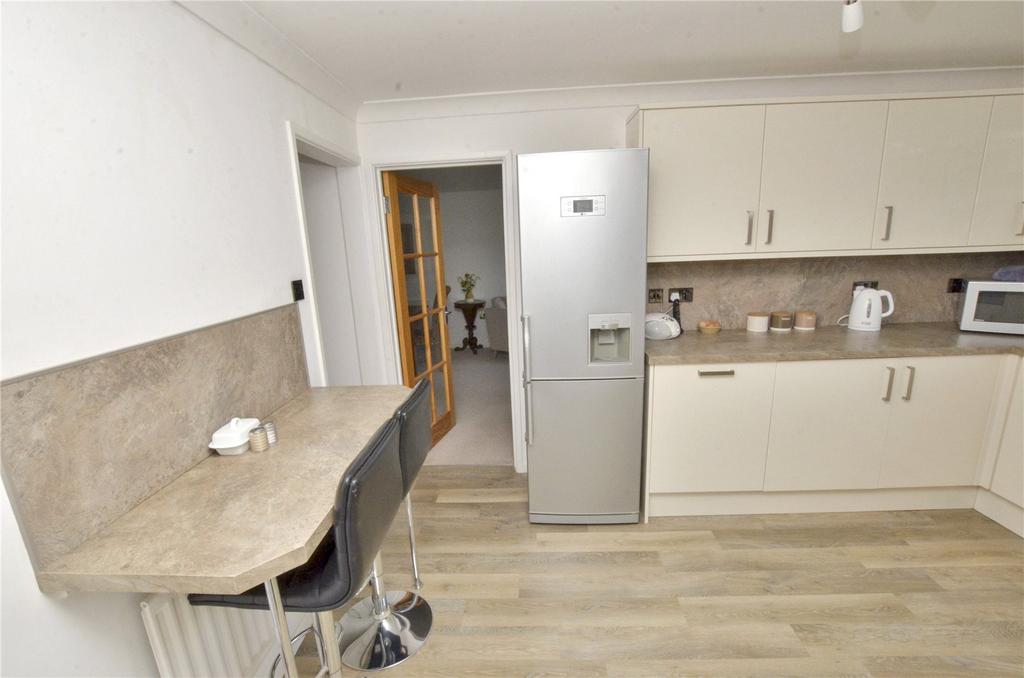 Kitchen/Breakfast Rm