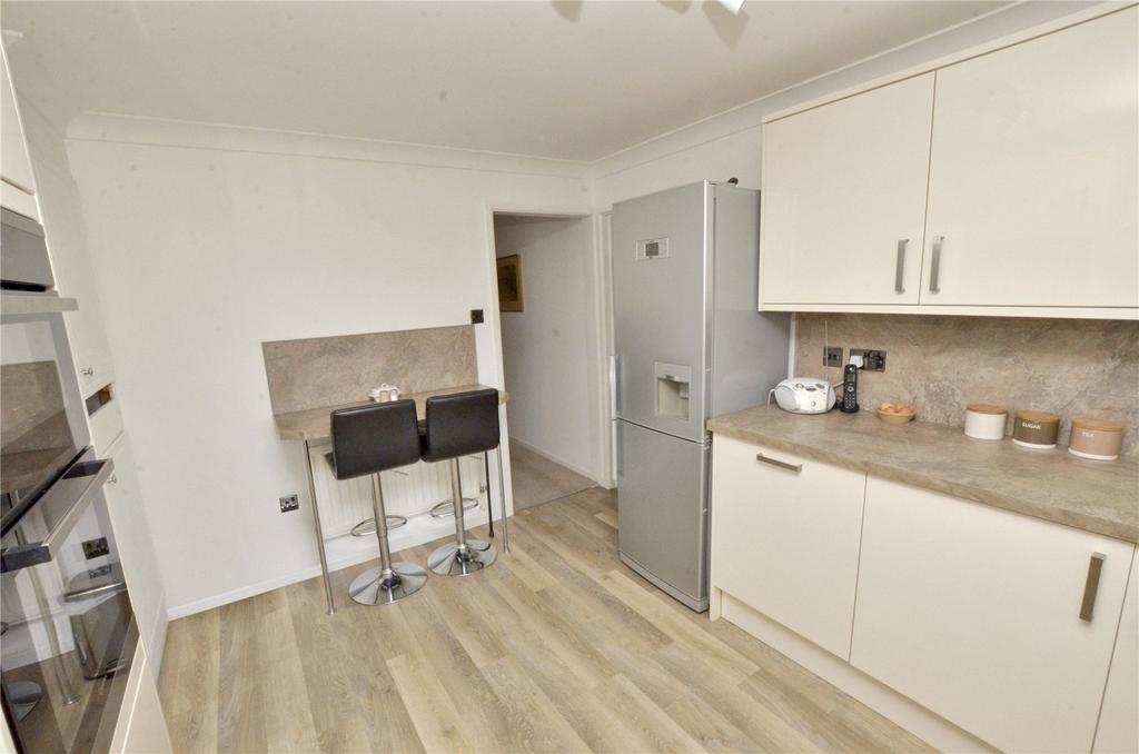 Kitchen/Breakfast Rm