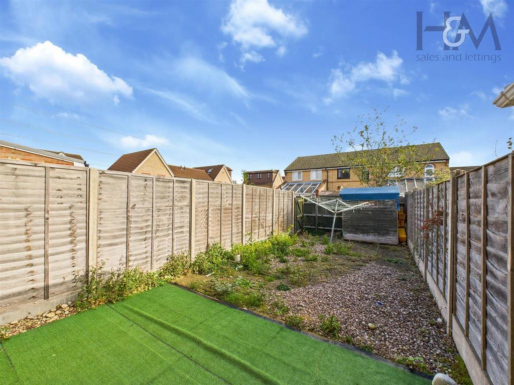 CAM02804 G0-PR0388-STILL019.jpg