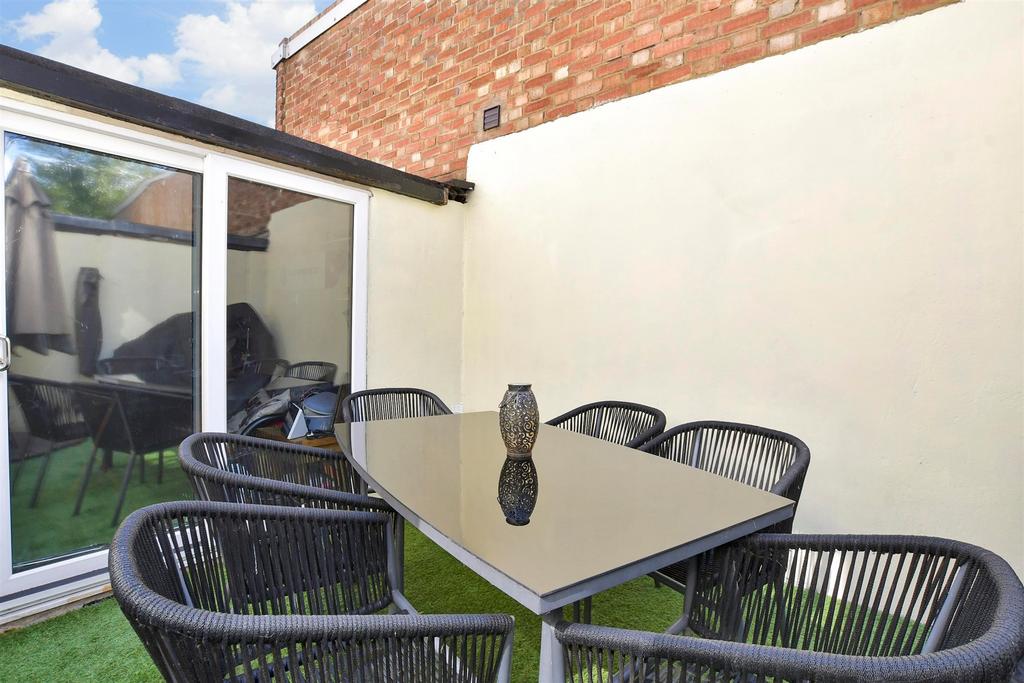Patio / Decking