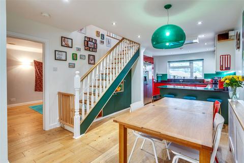 58 Highwoods Drive, Marlow, SL7 3PY