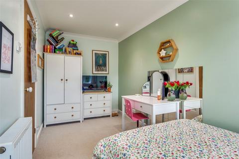 58 Highwoods Drive, Marlow, SL7 3PY