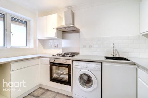 2 bedroom apartment for sale, Main Road, Biggin Hill
