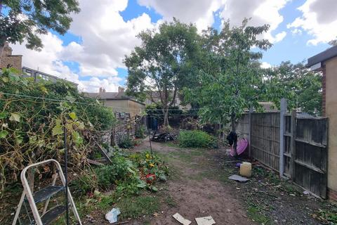 56b Colenso Road, Ilford, IG2 7AH