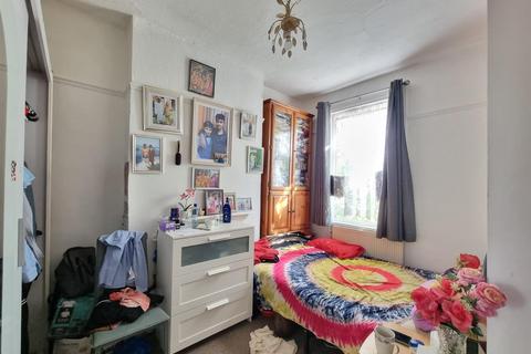 56b Colenso Road, Ilford, IG2 7AH