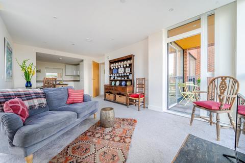 2 bedroom flat for sale, Chesil Street, Winchester, Hampshire, SO23