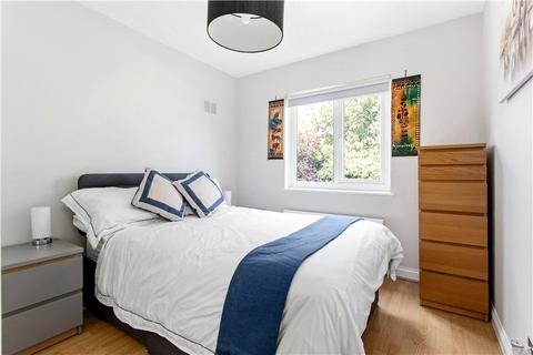 1 bedroom apartment for sale, South Island Place, London, SW9